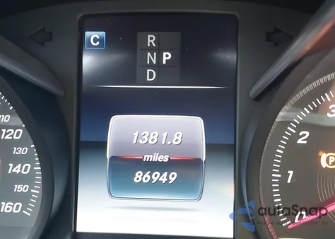 2018 Mercedes-Benz C 300 4Matic из США, поврежденный, VIN 55SWF4KB7JU281634